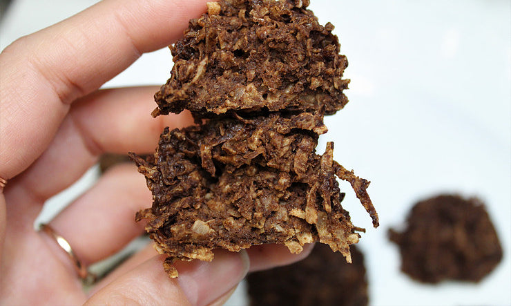 Low-Carb Sugar-Free Hot Chocolate Macaroons Recipe