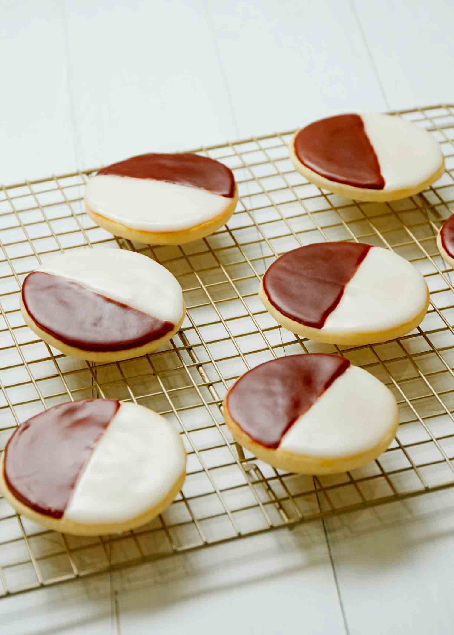 Sugar Free Black and White Cookies Recipe