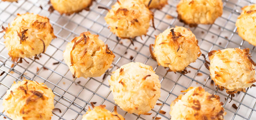 Coconut Macaroons Recipe - Easy and Low Sugar