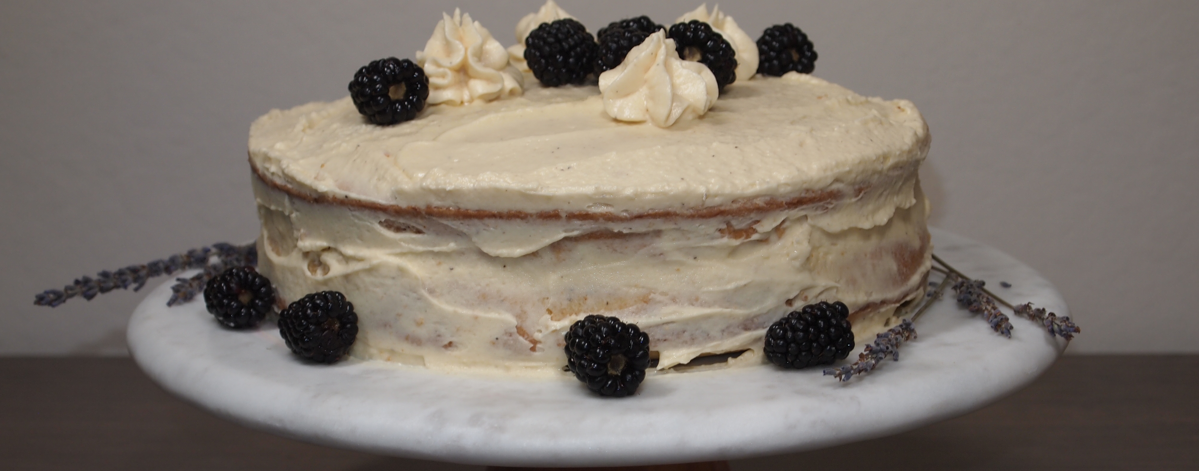 Sugar-Free Earl Grey Cake with Buttercream Frosting