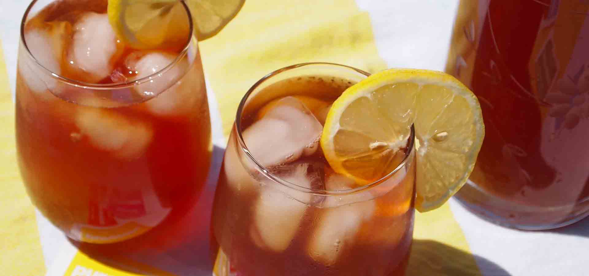 Sugar-free black tea lemonade