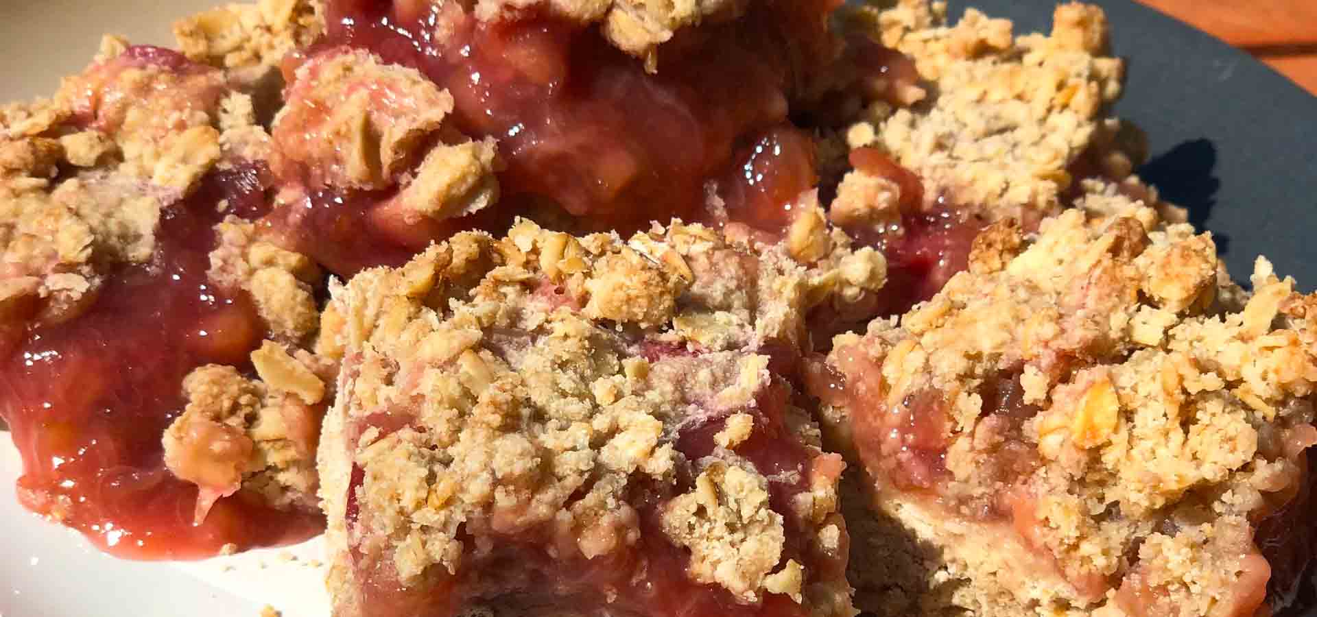 Rhubarb Crumble Bars