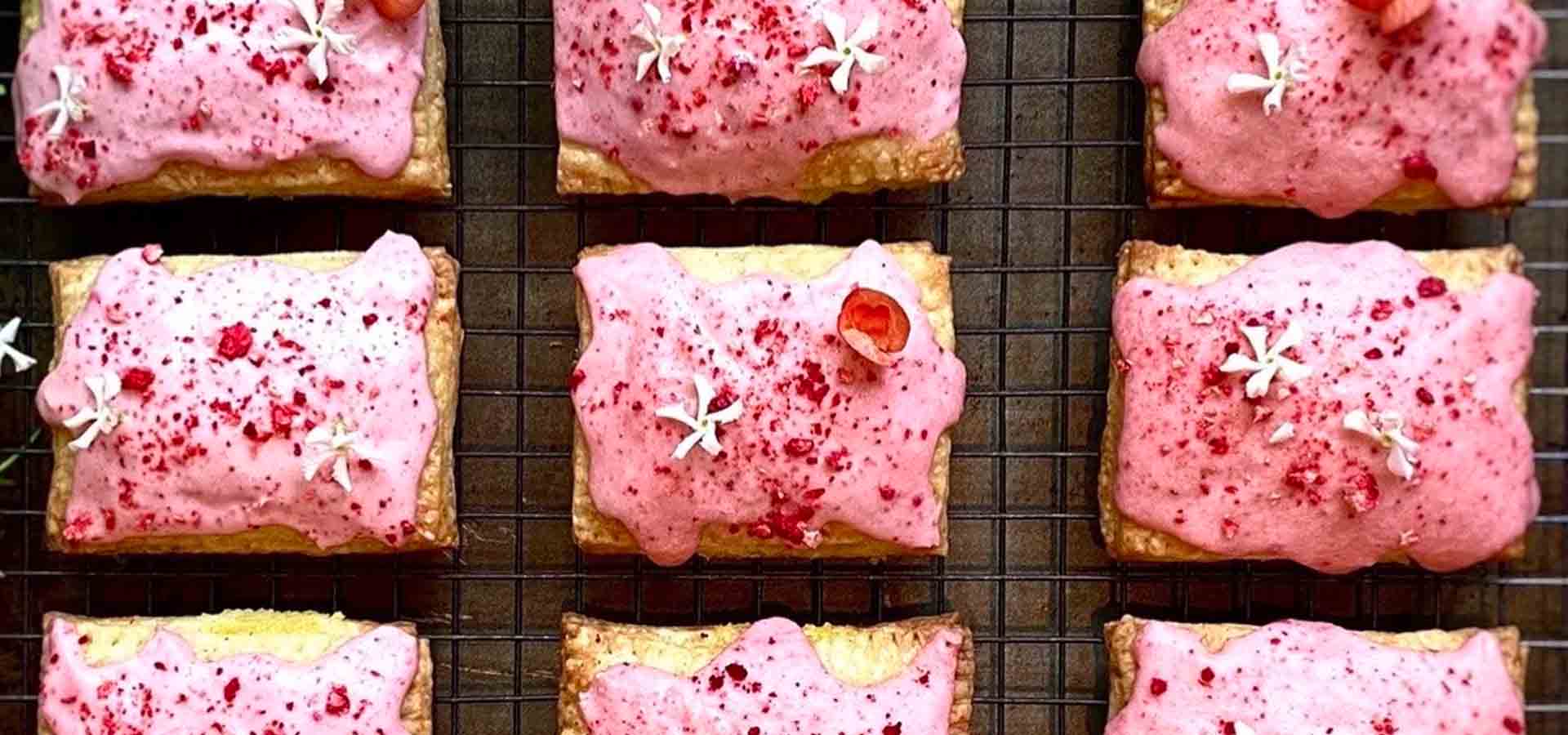 Strawberry Lemonade Hand Pies