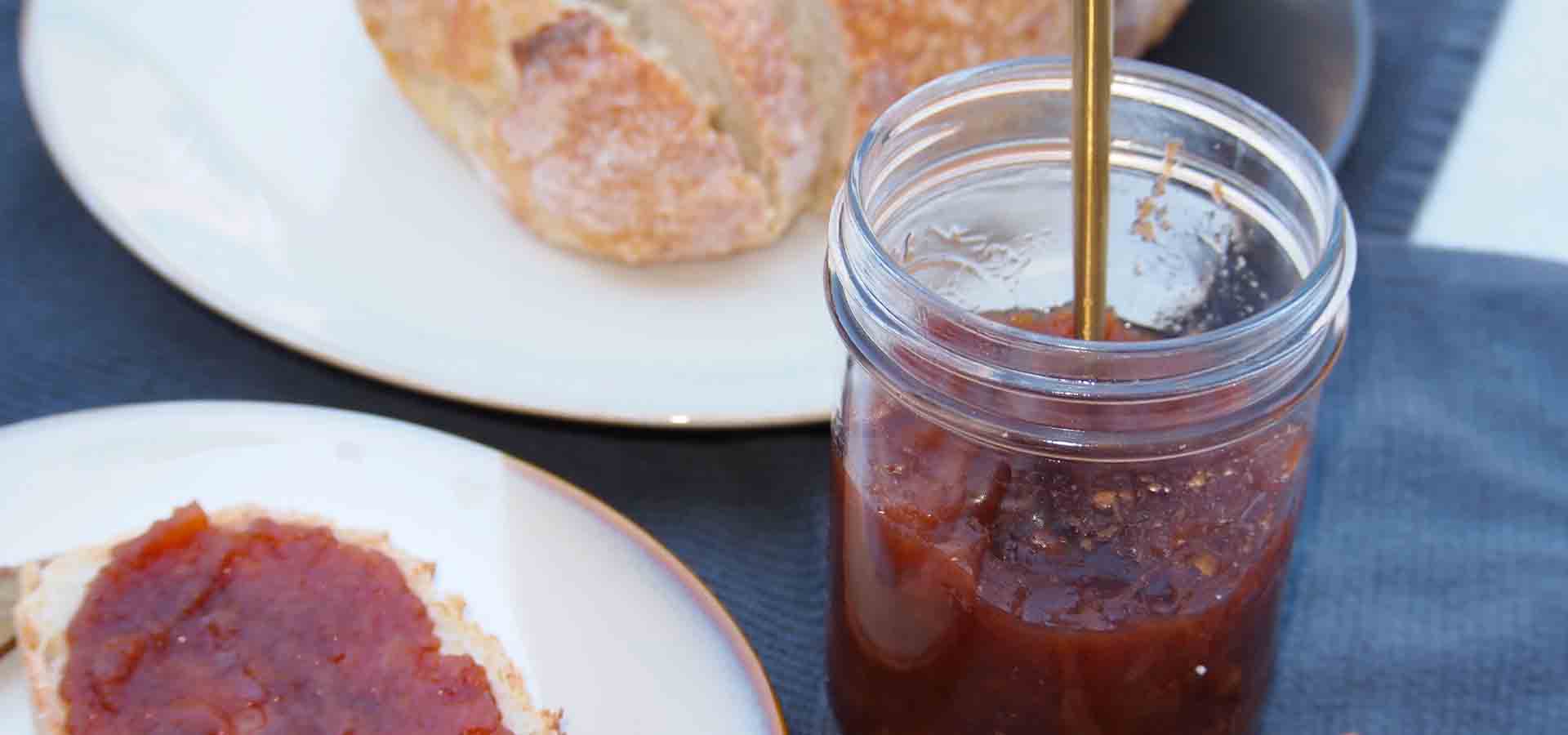 Homemade Apple Butter (Small Batch)