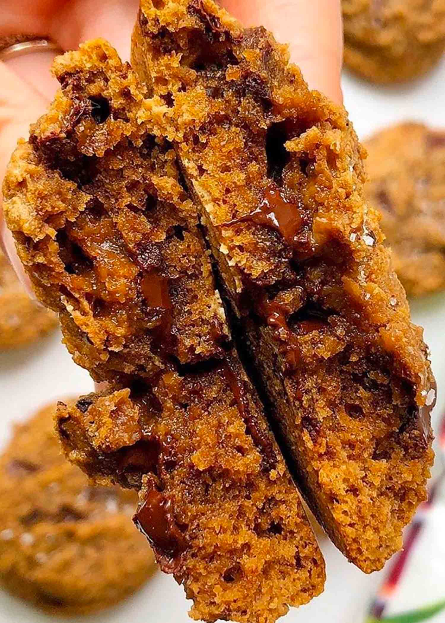 Low Sugar Coffee Chocolate Chunk Cookies Recipe