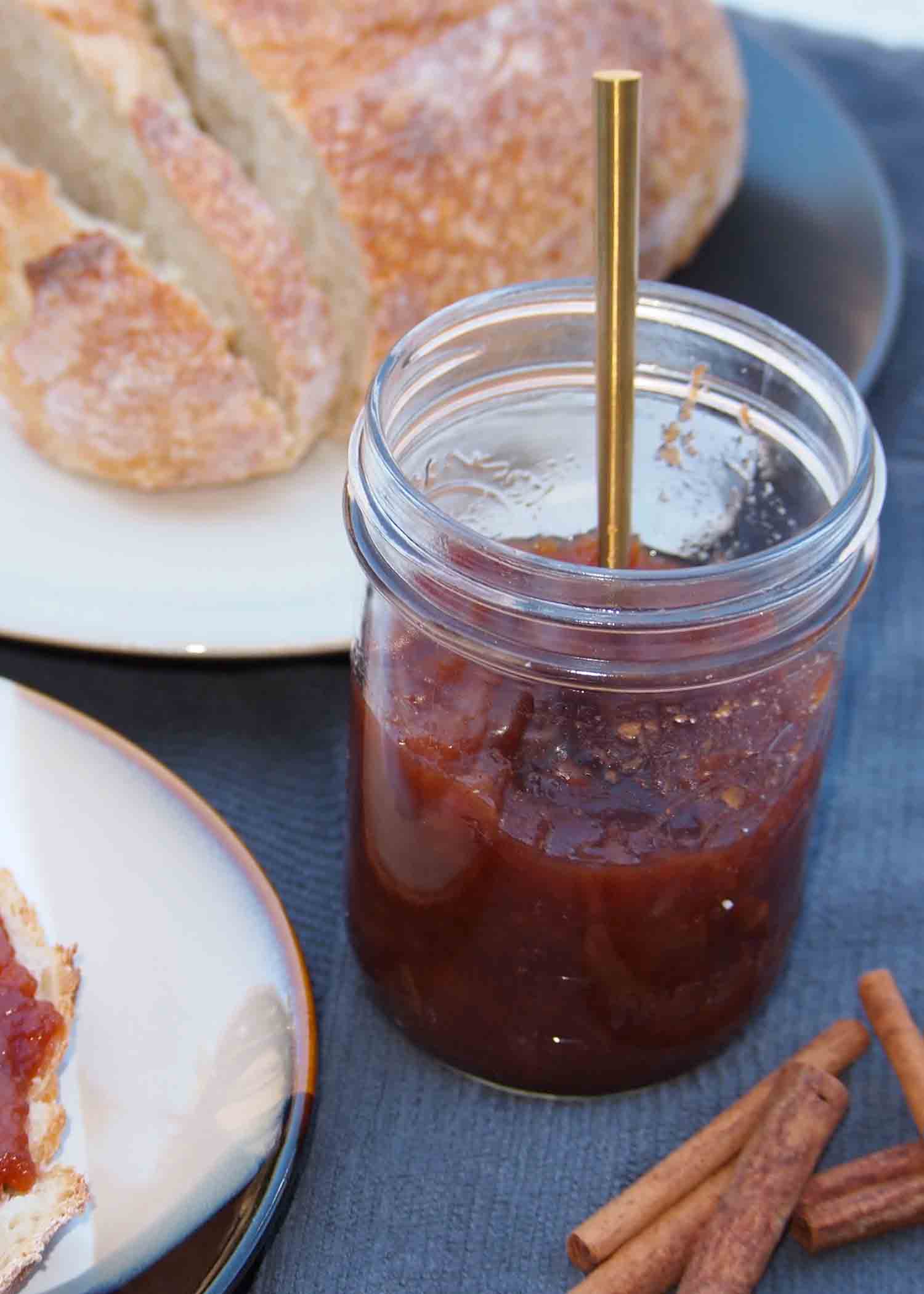 Homemade Low Sugar Apple Butter Recipe (Small Batch)