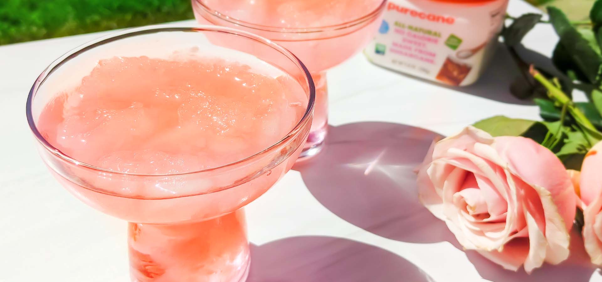 Low Sugar Strawberry Frosé Recipe