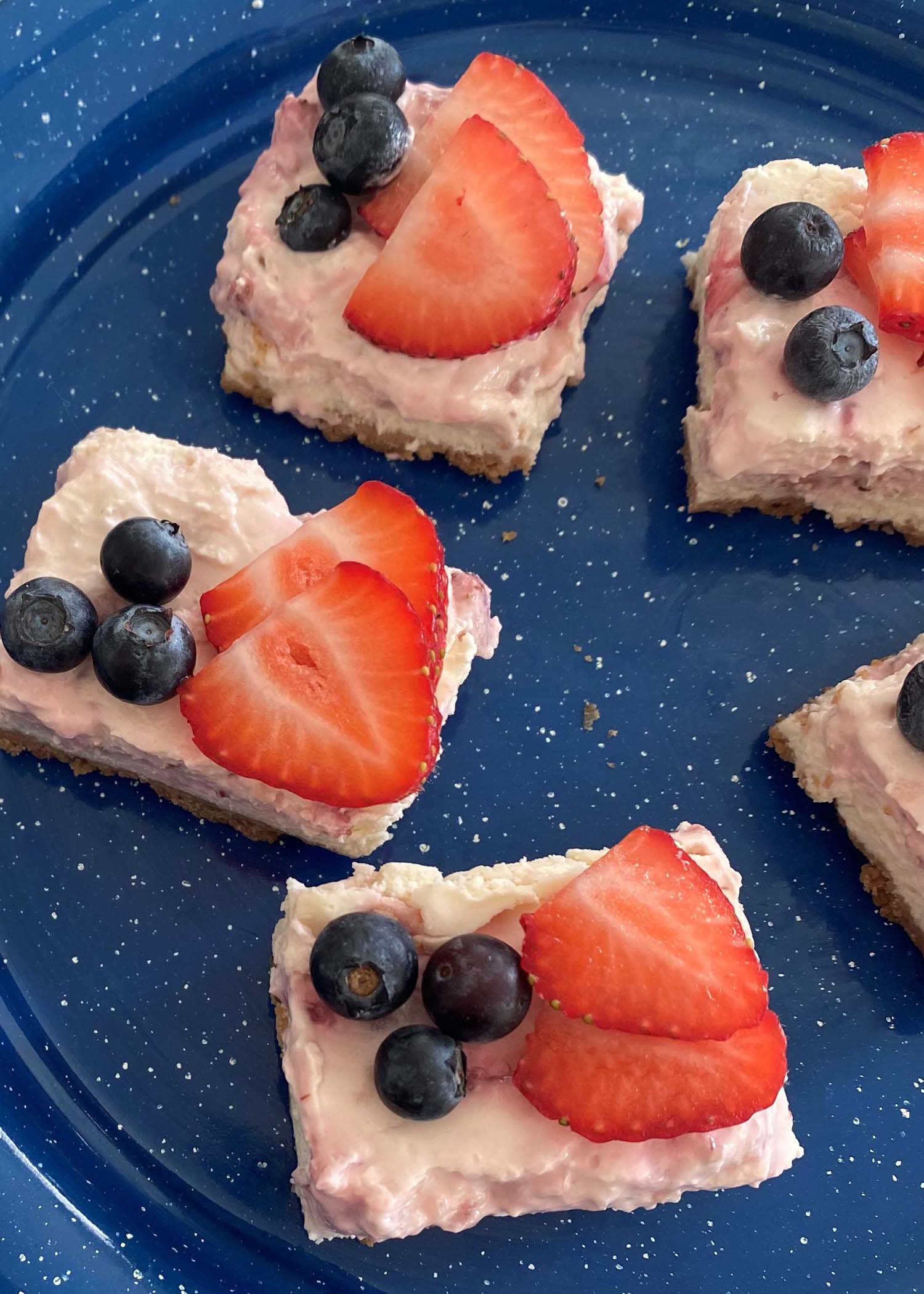 Easy Reduced Sugar Berry Cheesecake Bars Recipe
